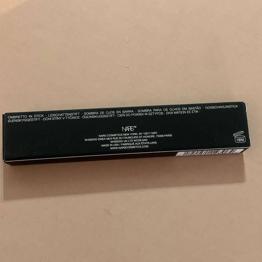 NARS Total Seduction Eyeshadow Stick in Black - Picture 4 of 4